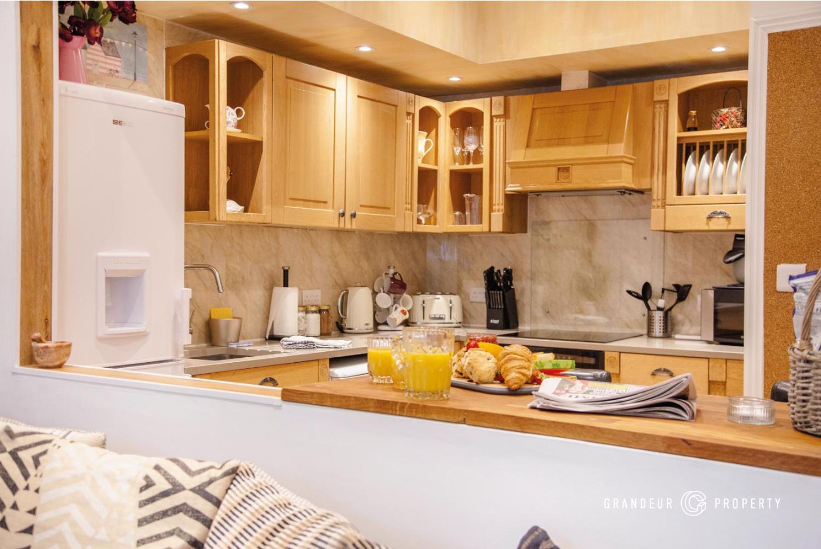 Treetop Suite By Grandeur Property Bournemouth Exteriér fotografie
